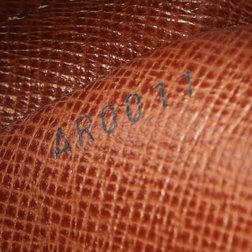 LOUIS VUITTON Brown Monogram Leather Shoulder Bag - Picture 13 of 13